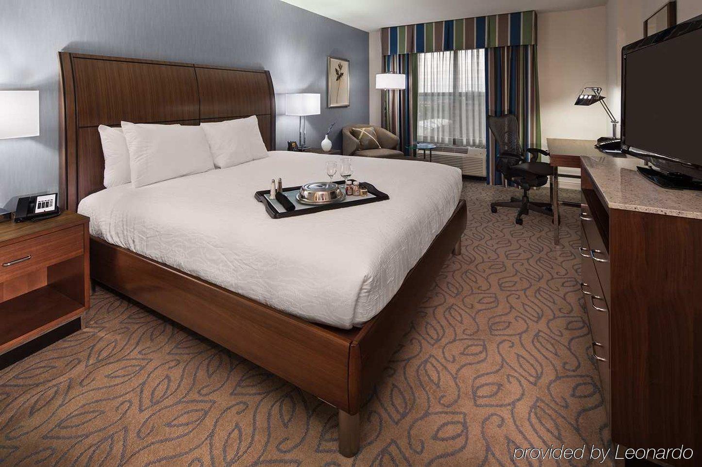 โฮมวูด สวีท บาย ฮิลตัน แอตแลนตา มิดทาวน์ จอร์เจีย Hotel ภายนอก รูปภาพ